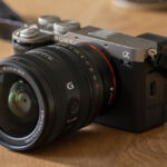 Sony 24-50 mm f/2.8G : plus compact et léger 