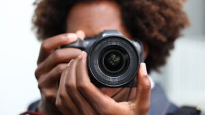 réglage de l'objectif Canon RF 16-28mm f/2.8 IS STM